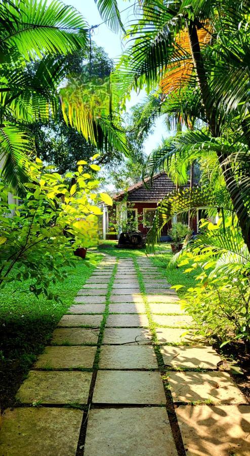 Garden Villa Vagator Exterior photo